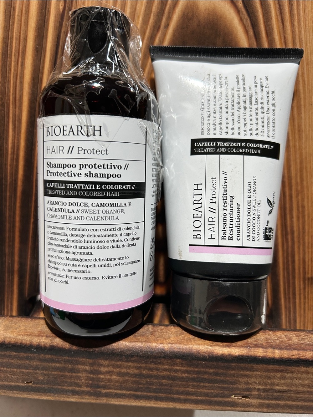Earth Bioearth Hair Protect Shampoo & Conditioner Duo - White, Black, Pink